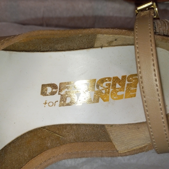 Designs for Dance Shoes Beige Tap Dancing Mary Jane Heels Size 3.5M - Picture 6 of 8